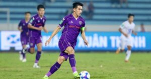 HLV Kim Sang Sik Lo Ngại Khi Tiến Linh Chấn Thương Trước Trận Đấu Với Malaysia